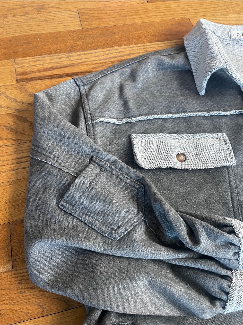 POL Shacket - Picture 2 of 5